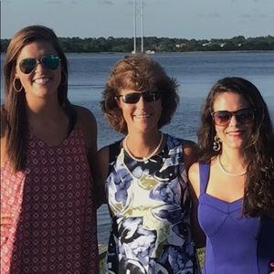 Meet your Posher, Beth